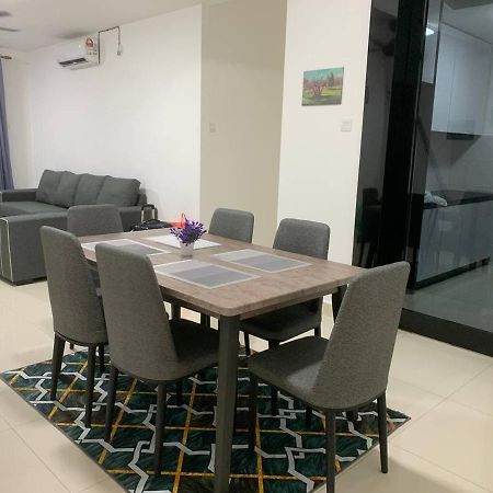 4A Icon Residence 쿠알라트렝가누 외부 사진