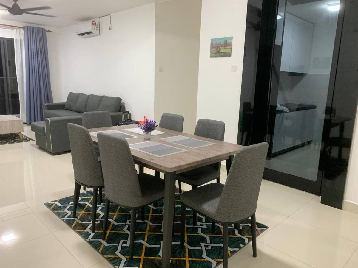 4A Icon Residence 쿠알라트렝가누 외부 사진
